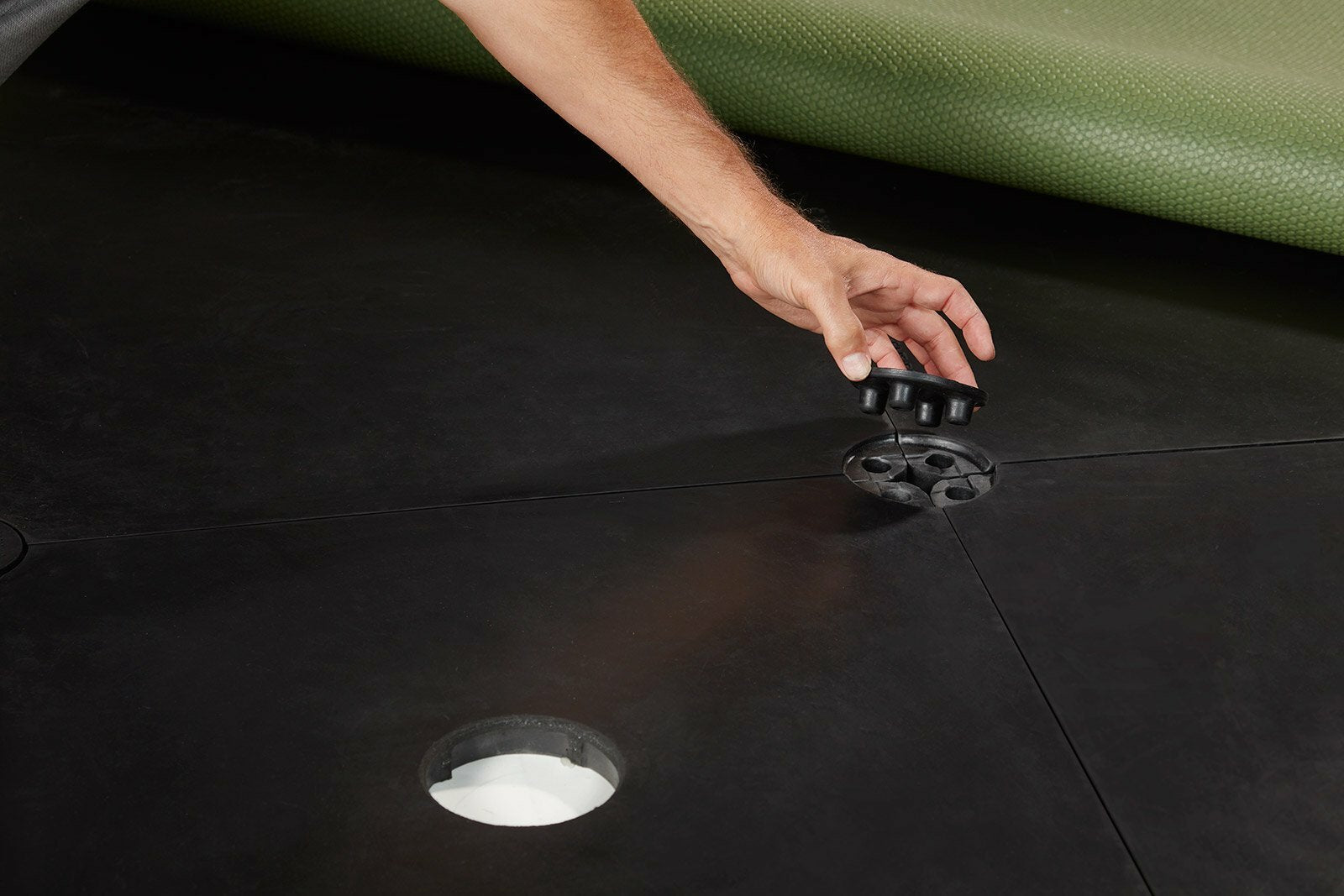 Fiberbuilt Combo Mat System, Center Stance, 10' x 12'