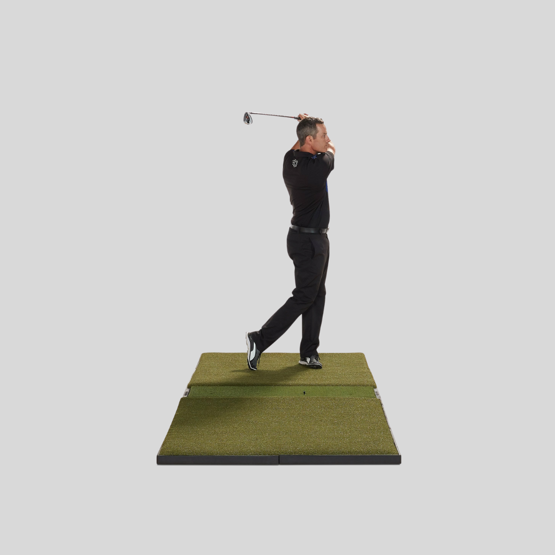 Fiberbuilt Studio Golf Mat, Center Hitting, 9' x 4'